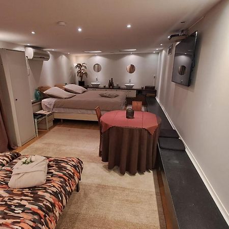 Beautyd Familie- Of Gezinskamer Junior-Suite Centrum Gullegem Wevelgem Esterno foto