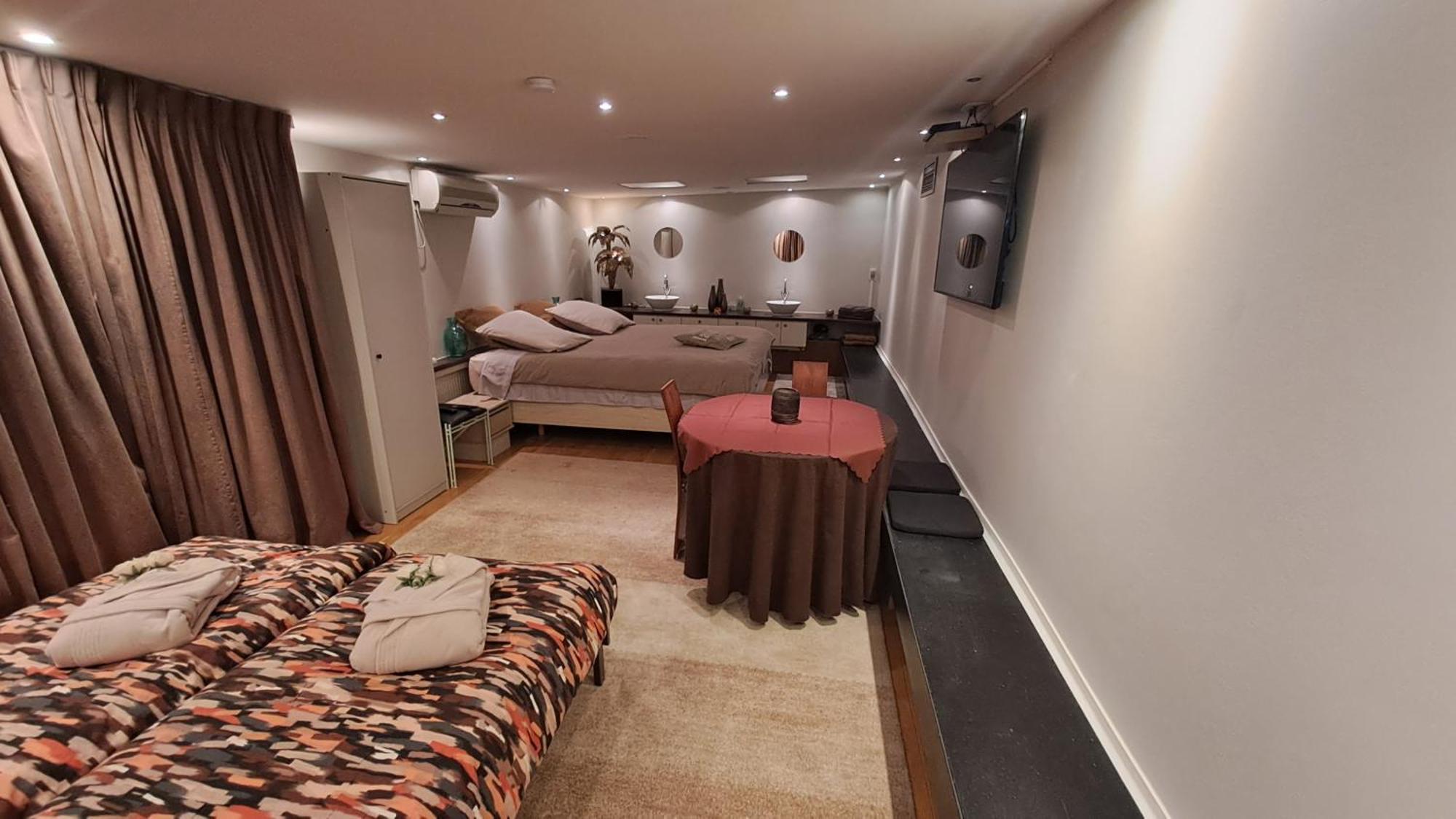 Beautyd Familie- Of Gezinskamer Junior-Suite Centrum Gullegem Wevelgem Esterno foto